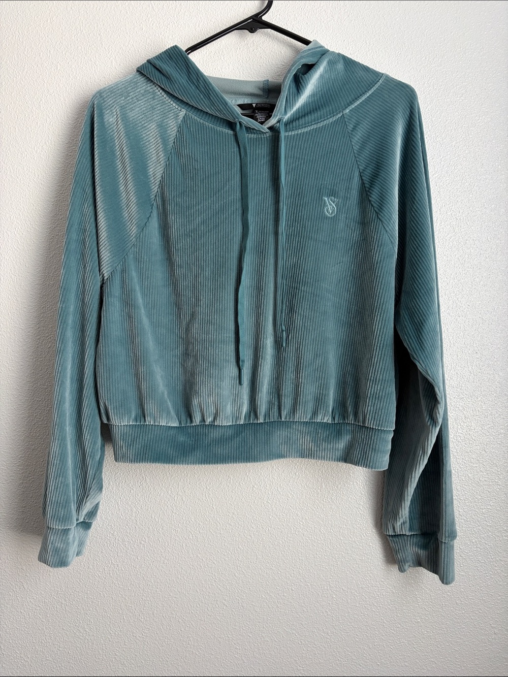 VS On Point Velvet Cropped Hoodie - Teal
